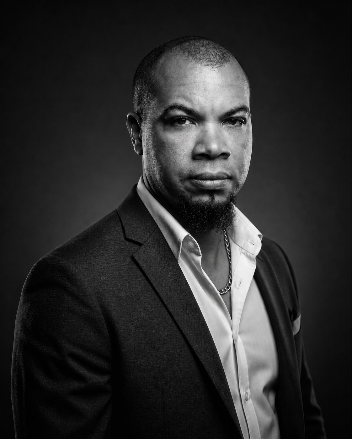 Dezlin, Founder of DezTron AI Media